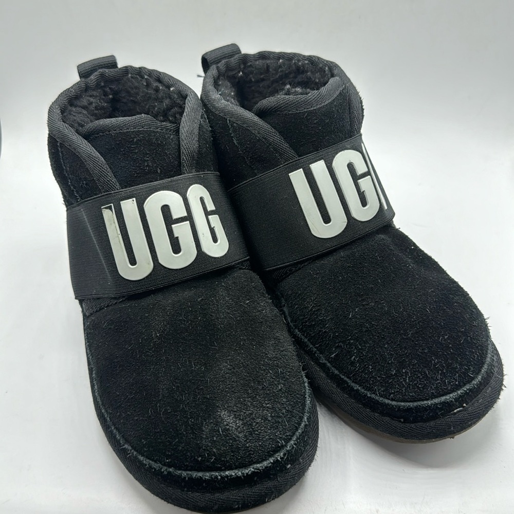 UGG Neumel Booties Girls